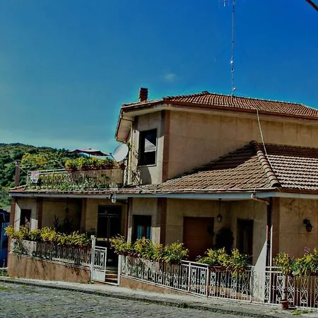 Casa Don Vincenzo Homestay *